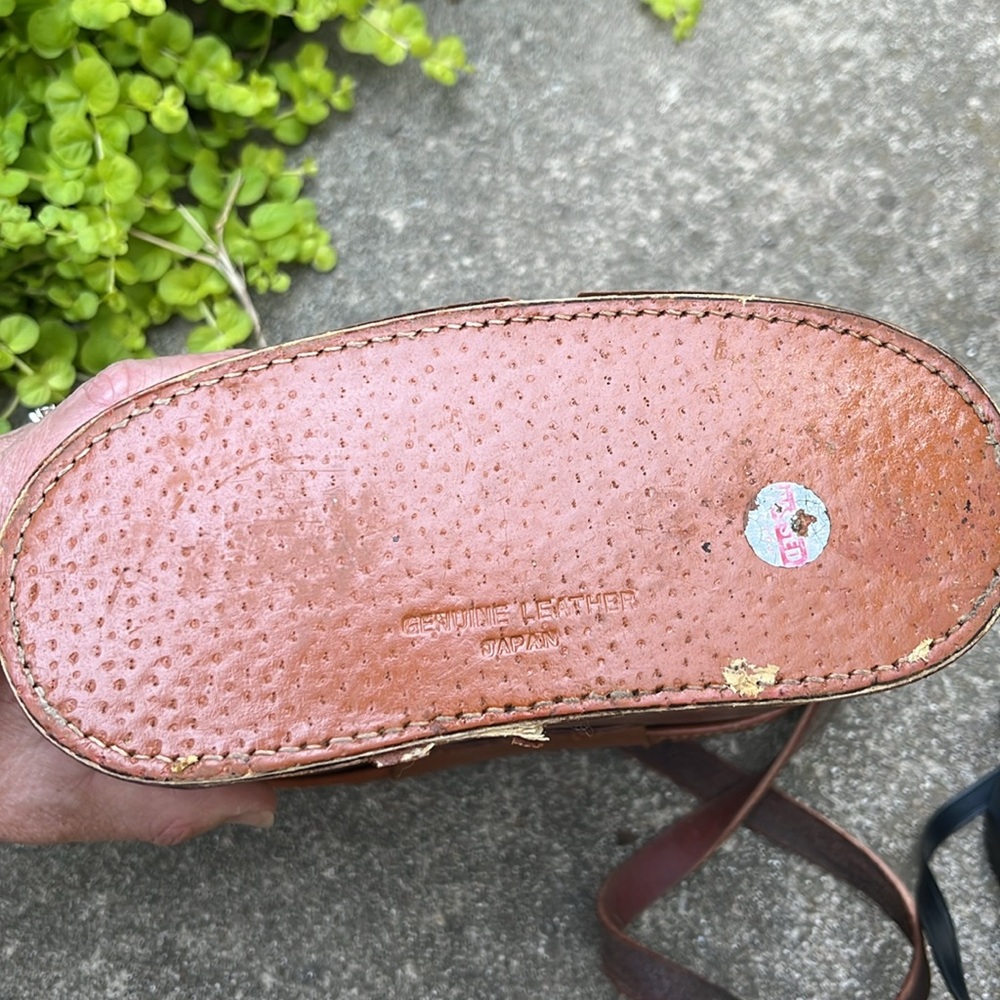 Vintage Tasco Binoculars in Leather Carrying Case - Picture 9 of 13